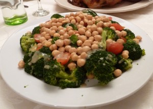 broccoli with chickpeas and cherry tomatoes