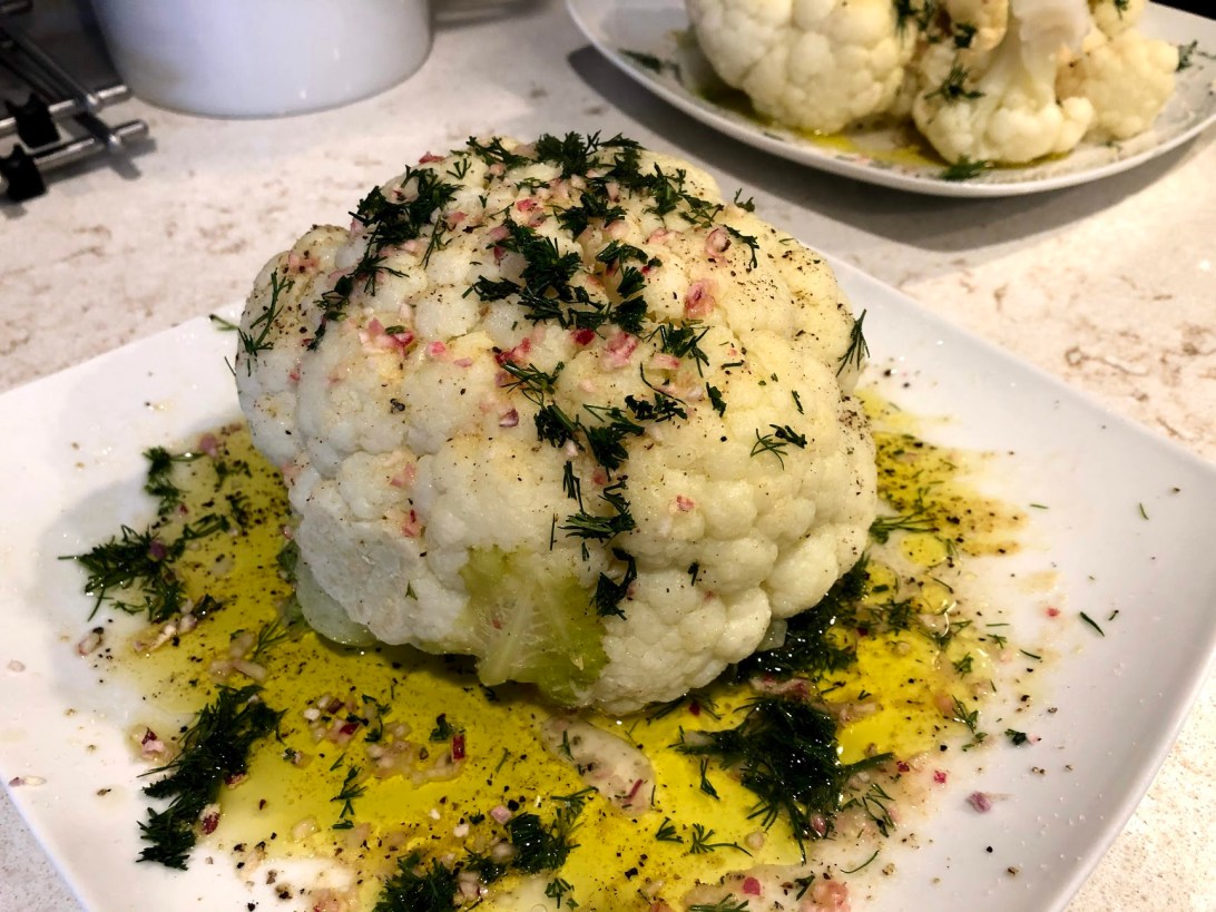 Mediterranean cauliflower salad